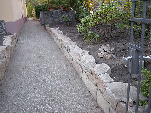 Trockenmauer